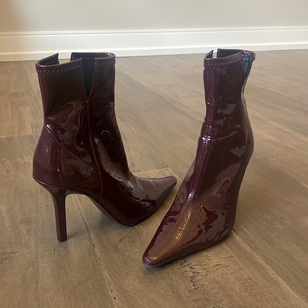 Zara shinny leather booties